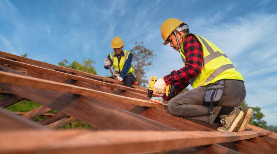 Owens Corning roofing contractor in Hiland, WY